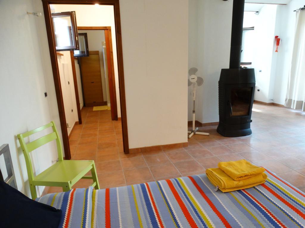 Agriturismo Casa De Colores Moretta Bagian luar foto